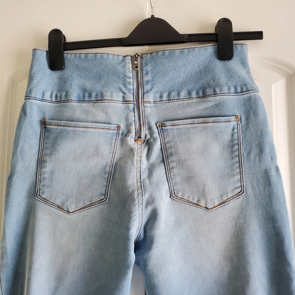 Jeans - Picture 4 of 4